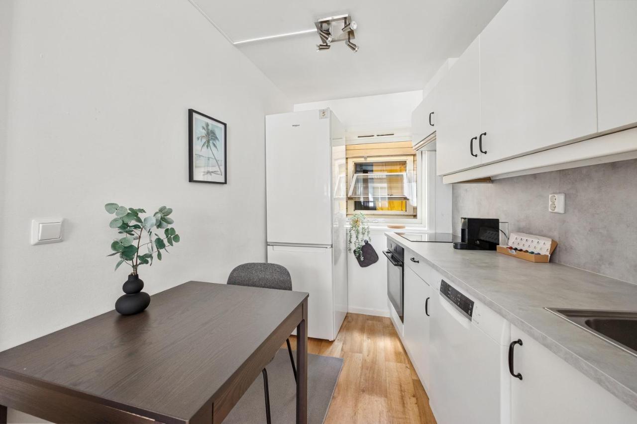Family Friendly 3Br - Fast Wi-Fi - Behind Bryggen Apartment เบอร์เกน ภายนอก รูปภาพ